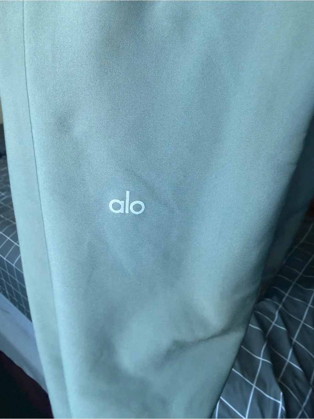 ALO Yoga High-Waist Leggings in Sage